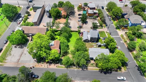 1205 E 8th St, Austin, TX 78702 photo 10