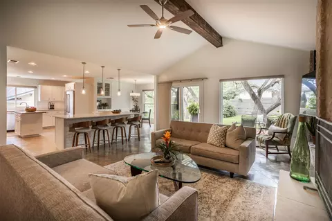6701 Vallecito Dr, Austin, TX 78759