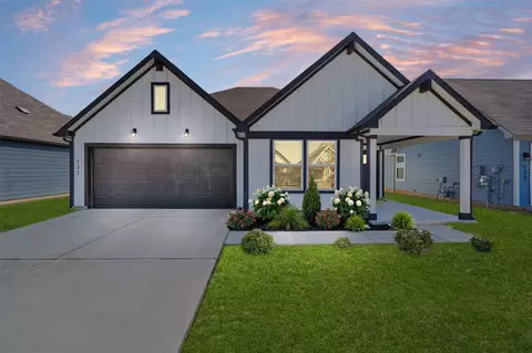 131 Aransas River Rd, Hutto, TX 78634