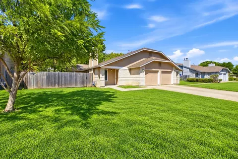 904906 Hyridge St, Round Rock, TX 78664