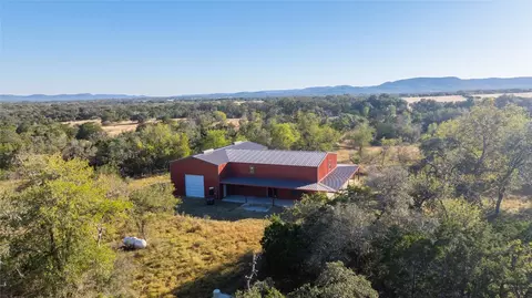 358 Cornelius Rd, Utopia, TX 78885 photo 5