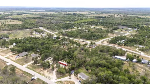 171 Comancheria Trl, Elgin, TX 78621 photo 11