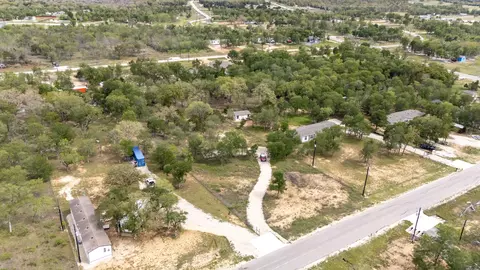 171 Comancheria Trl, Elgin, TX 78621 photo 19