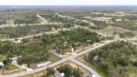 171 Comancheria Trl, Elgin, TX 78621 photo 7