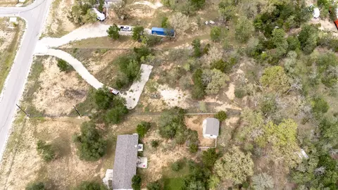 171 Comancheria Trl, Elgin, TX 78621 photo 21