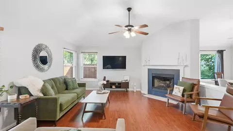 5513 Kayview Dr, Austin, TX 78749