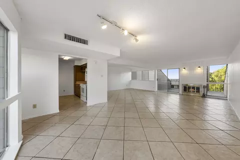 300 Out Yonder #178, Horseshoe Bay, TX 78657