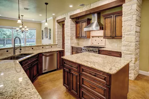 Kitchen - 115 Pine Point Cv, Elgin, TX 78621 photo 5 of 5