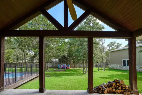 Exterior - 115 Pine Point Cv, Elgin, TX 78621 photo 4 of 7