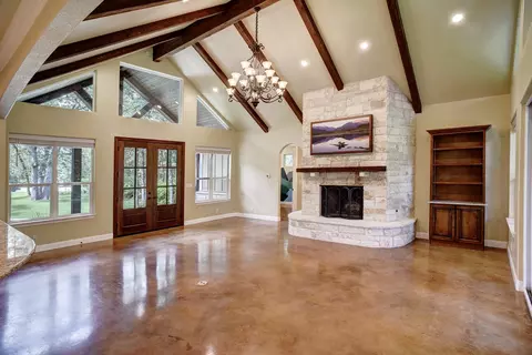 Living - 115 Pine Point Cv, Elgin, TX 78621 photo 3 of 6