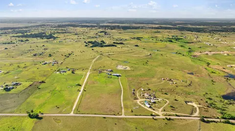 4501 210 County Rd, Bertram, TX 78605
