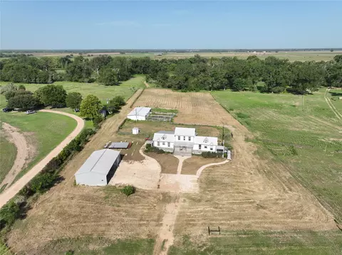 2980 Rabbs Prairie Rd, La Grange, TX 78945