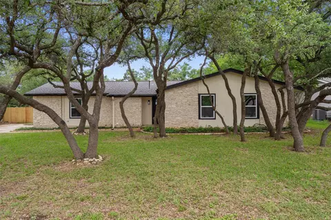 Exterior - 710 Ruby Isle Dr, Leander, TX 78641 photo 2 of 5