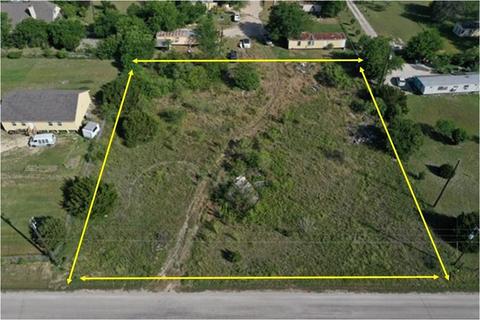 504 Summit Dr, Kyle, TX 78640 photo 5