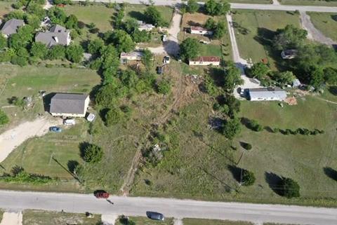 504 Summit Dr, Kyle, TX 78640 photo 3