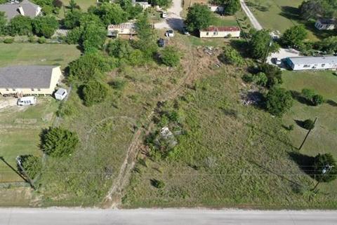 504 Summit Dr, Kyle, TX 78640 photo 4