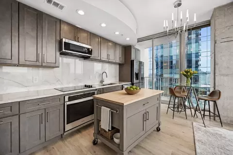360 Nueces St #2302, Austin, TX 78701