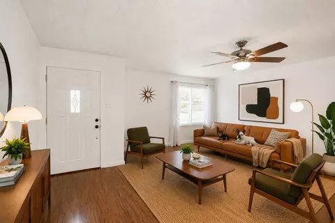 1307 Vine St, Georgetown, TX 78626