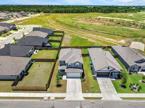 View/Area - 148 Hidalgo Ln, Elgin, TX 78621 photo 1 of 4