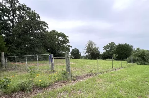 160 Rosanky Cattle Company Rd #R, Smithville, TX 78957