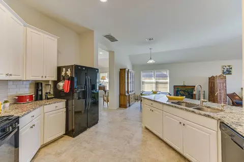 Kitchen - 135 Tailwind Dr, Kyle, TX 78640 photo 2 of 3