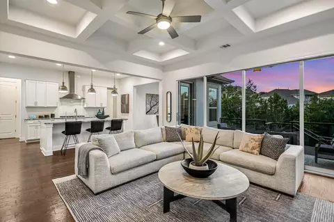 11520 Lake Stone Dr #4, Austin, TX 78738