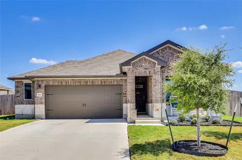 100 Contrada Grace Ln, Hutto, TX 78634