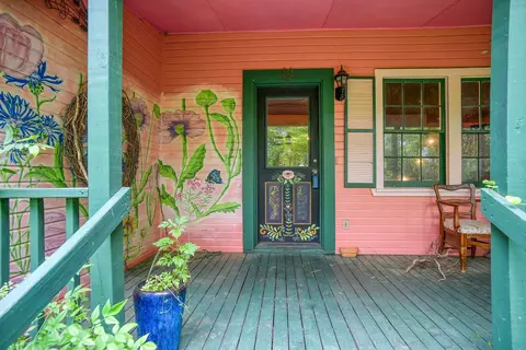 1905 Main St, Bastrop, TX 78602
