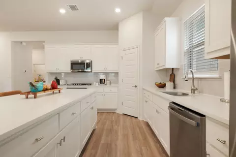 Kitchen - 3932 Pine Cone Way, Leander, TX 78641 photo 2 of 2