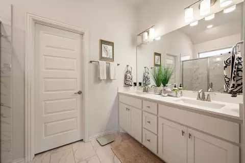 Bath - 3932 Pine Cone Way, Leander, TX 78641 photo 1 of 4