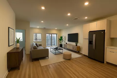 4802 S Congress Ave #217, Austin, TX 78745