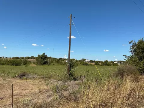 2130 County Road 211, Bertram, TX 78605 photo 2
