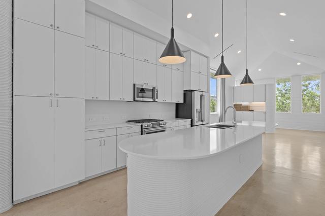 109 Rough Creek Rd, Georgetown, TX 78628