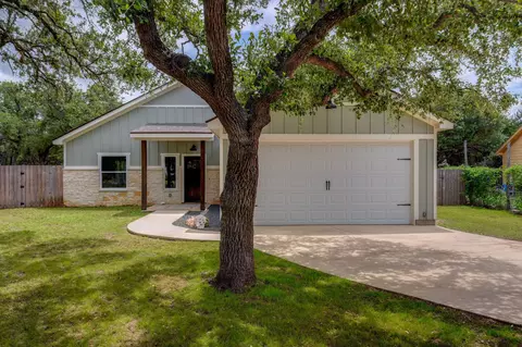 6 Chapotec Cir, Wimberley, TX 78676