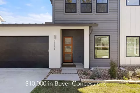 11009 Fourth St, Jonestown, TX 78645
