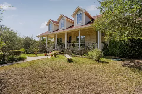 15420 Fox Run Dr, Austin, TX 78737