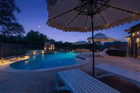 1106 Private Road 3702, San Antonio, TX 78253