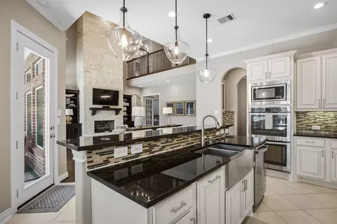 2427 Anderson Point Ln, Spring, TX 77388