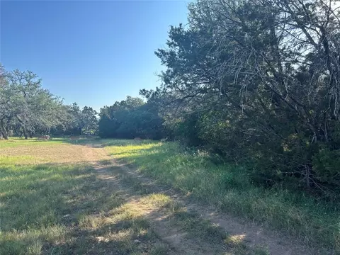 20804 Hawthorne Cv, Lago Vista, TX 78645