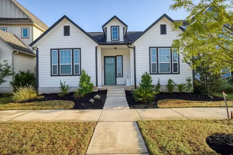 162 Adelton Blvd, Bastrop, TX 78602