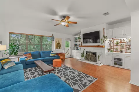 1218 Highland Dr, Cedar Park, TX 78613
