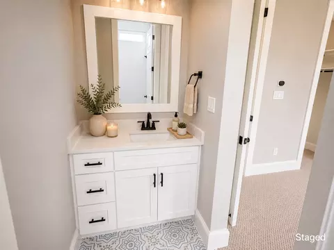 Bath - 112 Axis Loop, Georgetown, TX 78628 photo 3 of 10
