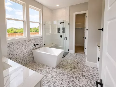 Bath - 112 Axis Loop, Georgetown, TX 78628 photo 7 of 10