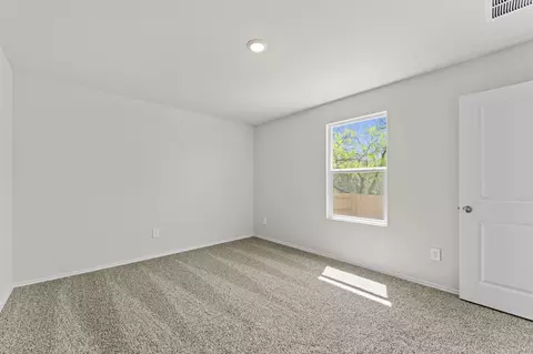 Bedroom - 304 Wild Goose Dr, Luling, TX 78648 photo 8 of 8