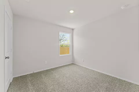 Bedroom - 304 Wild Goose Dr, Luling, TX 78648 photo 1 of 8