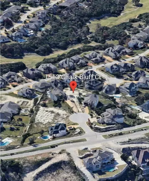 1513 Chalk Bluff Ct, Leander, TX 78641 photo 4