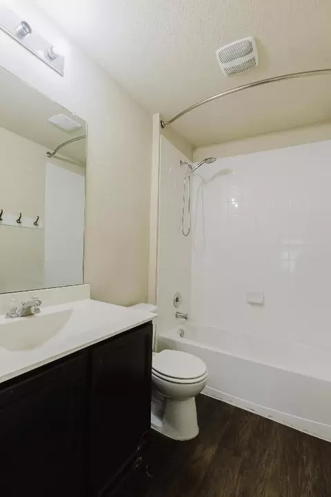 Bath - 184 Voss St, Kyle, TX 78640 photo 1 of 1