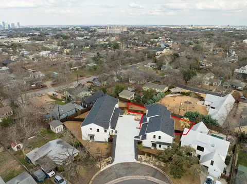 1500 Sylvan Glade #2B, Austin, TX 78745