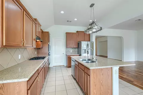 Kitchen - 1919 Wildfire, Leander, TX 78641 photo 3 of 3
