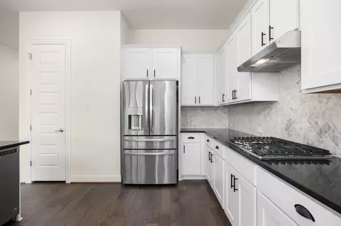 Kitchen - 1098 Cherrystone Loop, Buda, TX 78610 photo 5 of 5